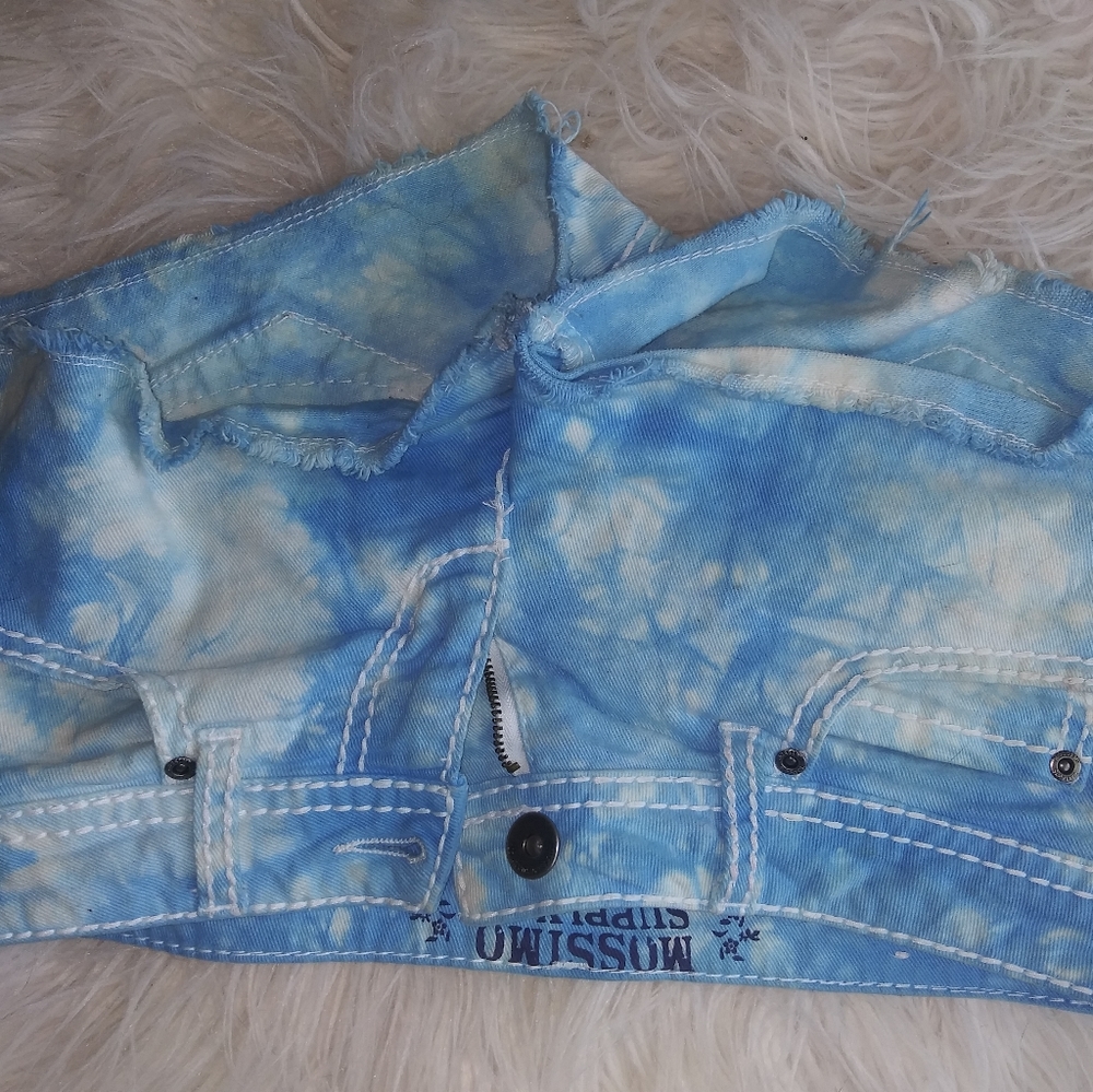 Tie dye short shorts